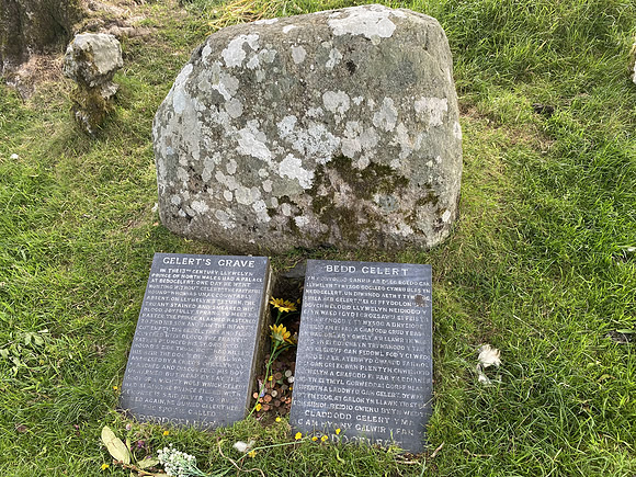 Gelert's Grave
