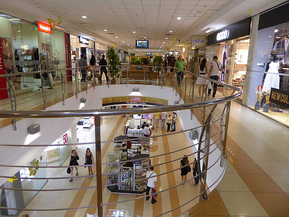 Shopping mall, just like at home