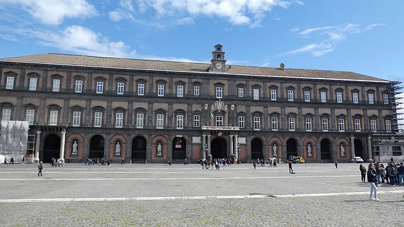 Royal Palace, Napoli